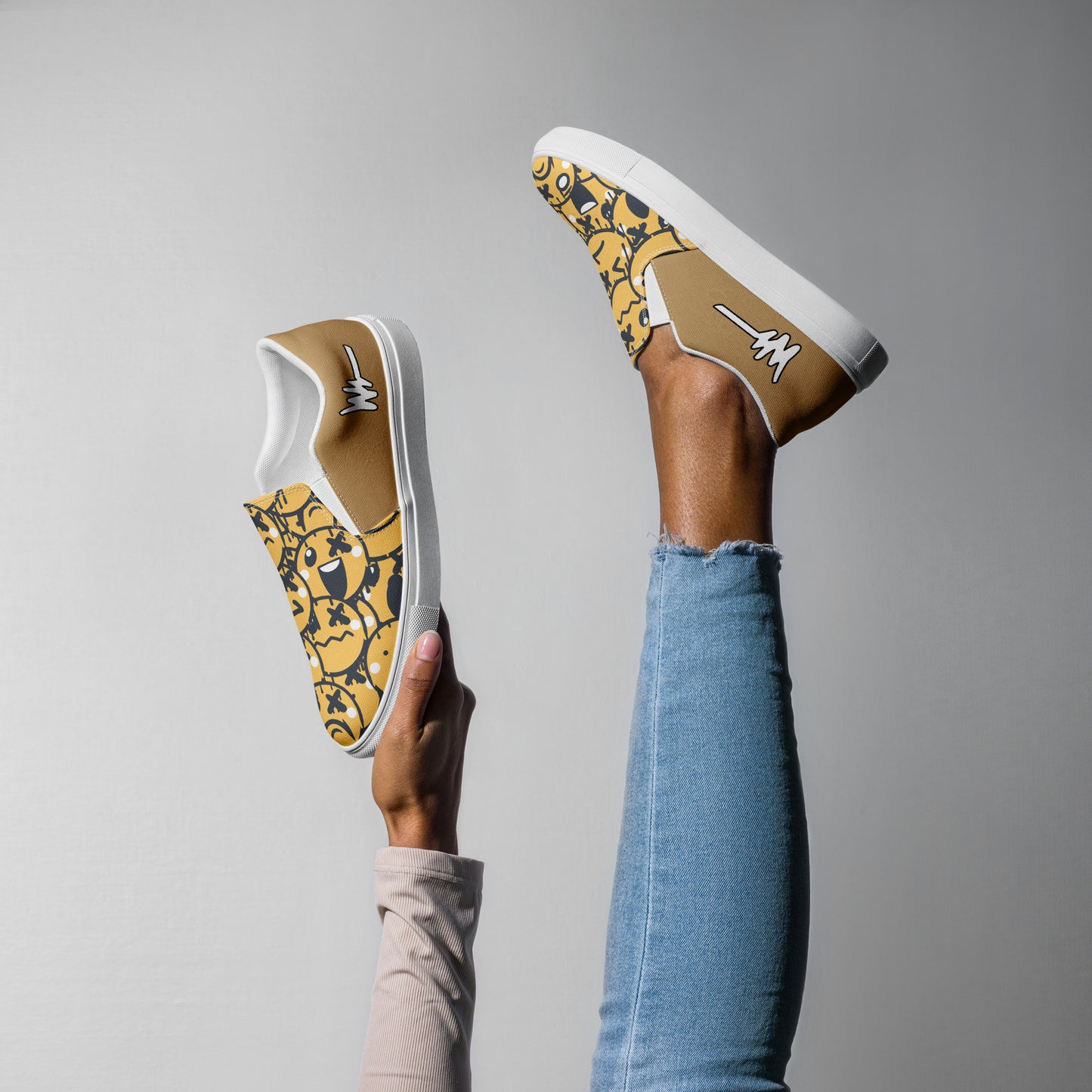 Women’s Emoji Kicks